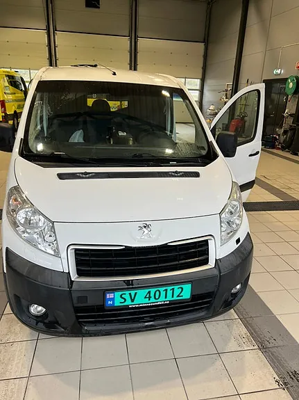 Peugeot Expert 2013 photo 2