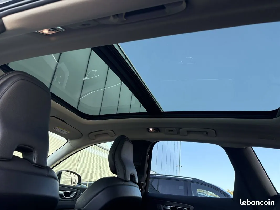 Volvo Xc60 2019 photo 5