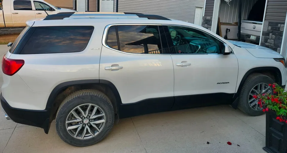 GMC Acadia 2018 photo 4