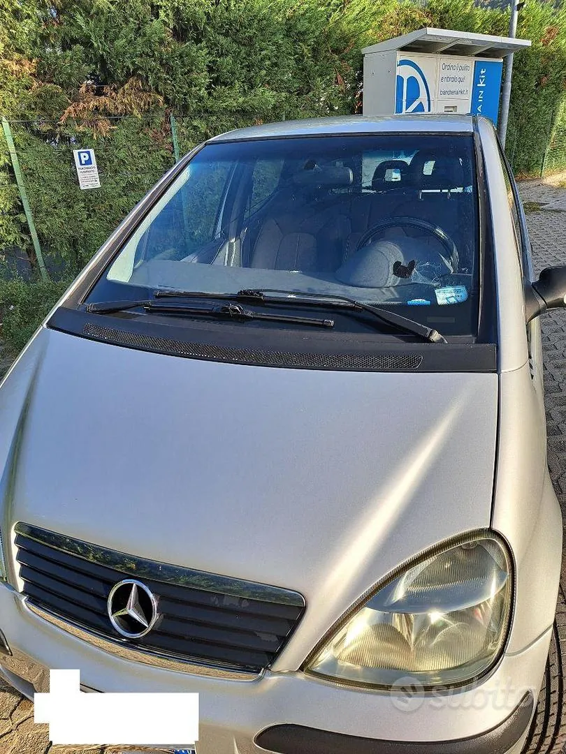Mercedes-Benz A