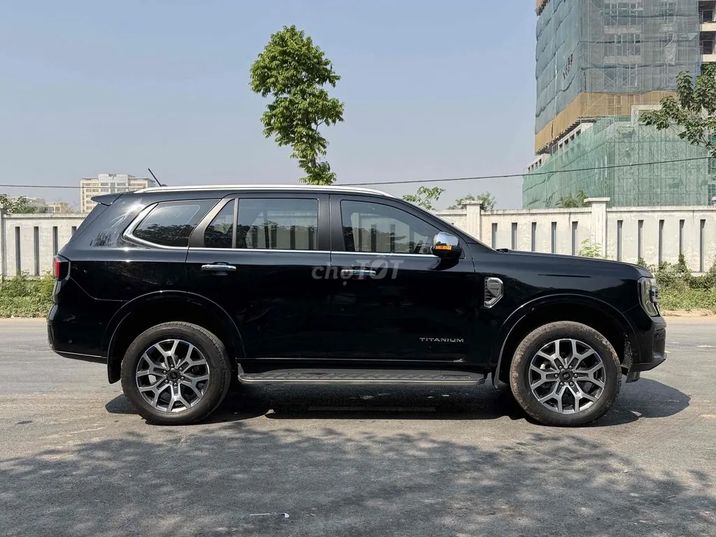 Ford Everest 2024 photo 4