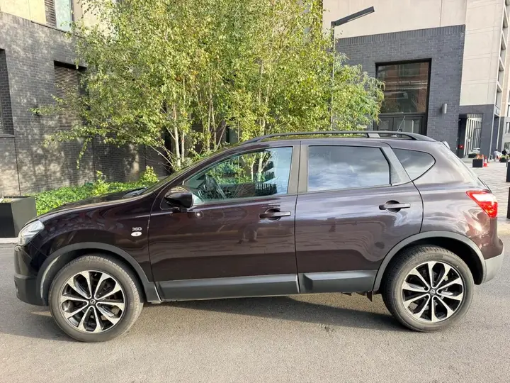 Nissan Qashqai 2013 photo 3