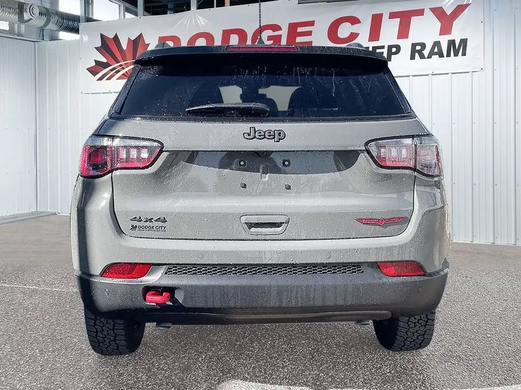 Jeep Compass 2026 photo 4