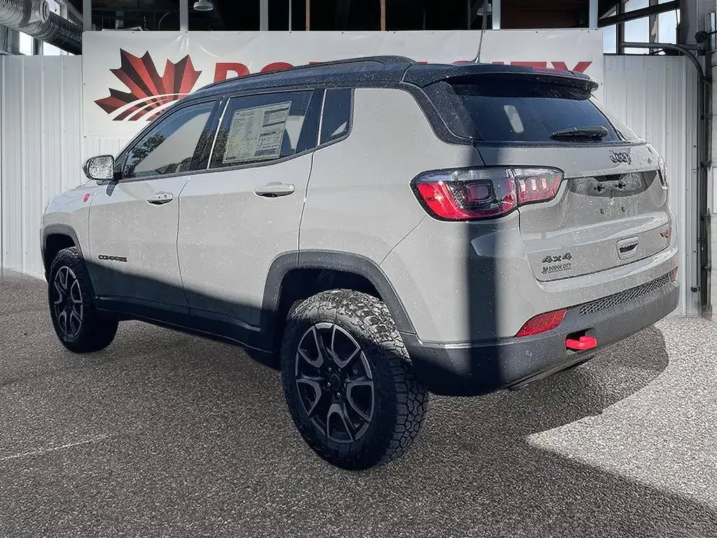 Jeep Compass 2026 photo 2