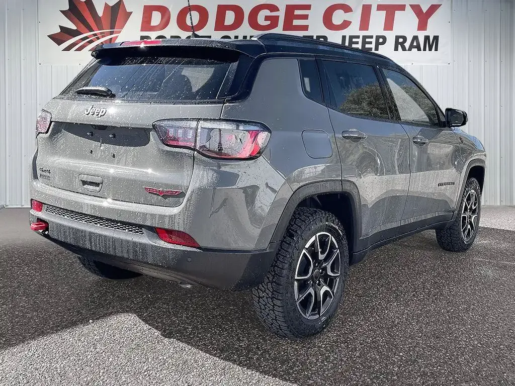 Jeep Compass 2026 photo 5
