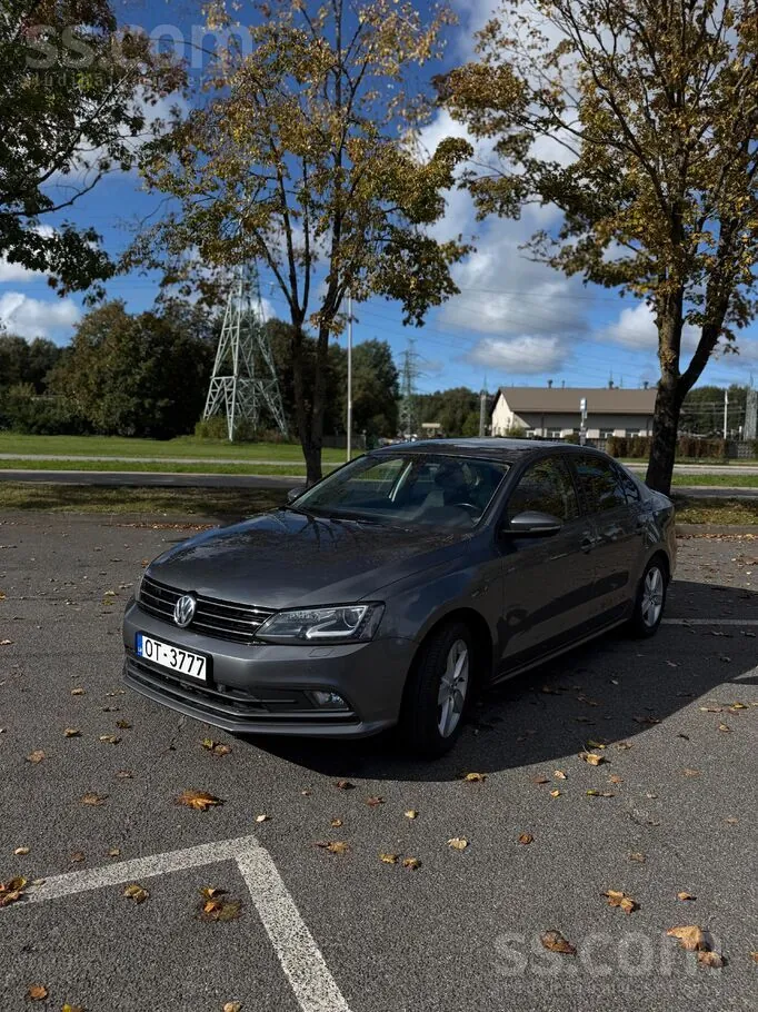 Volkswagen Jetta 2018 photo 2