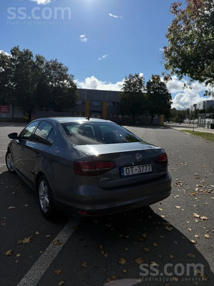 Volkswagen Jetta 2018 photo 4