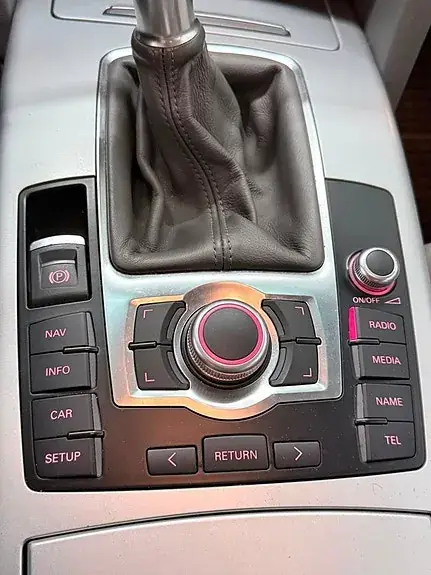 Audi A6 2011 photo 5