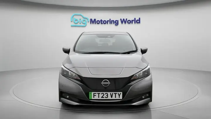 Nissan Leaf 2023 photo 3