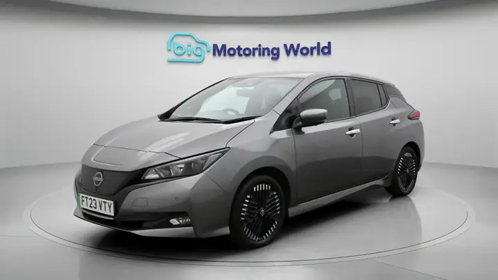 Nissan Leaf 2023 photo 4