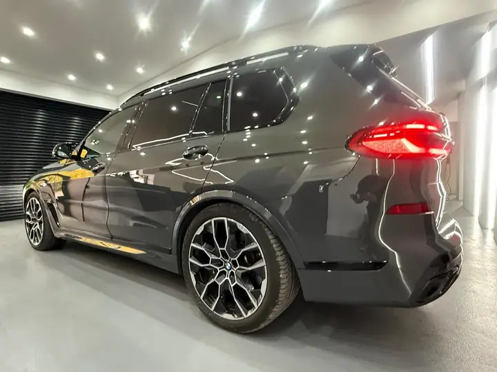 BMW X7 2023 photo 3