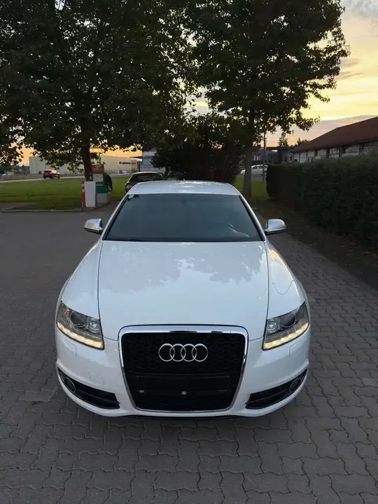 Audi A6 2010 photo 3