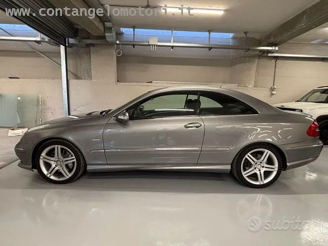 Mercedes-Benz Clk-Class 2009 photo 2