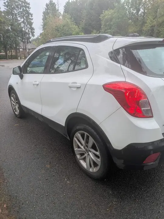 Vauxhall Mokka 2016 photo 2