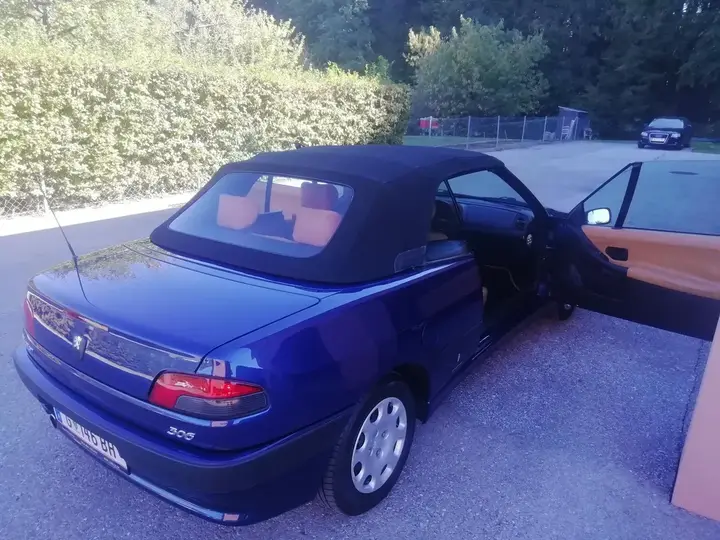 Peugeot 306