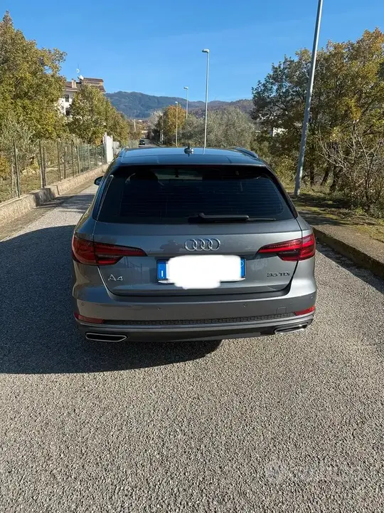 Audi A4 Avant 2019 photo 3