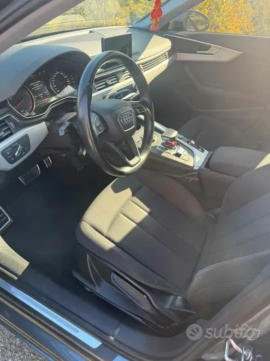 Audi A4 Avant 2019 photo 4