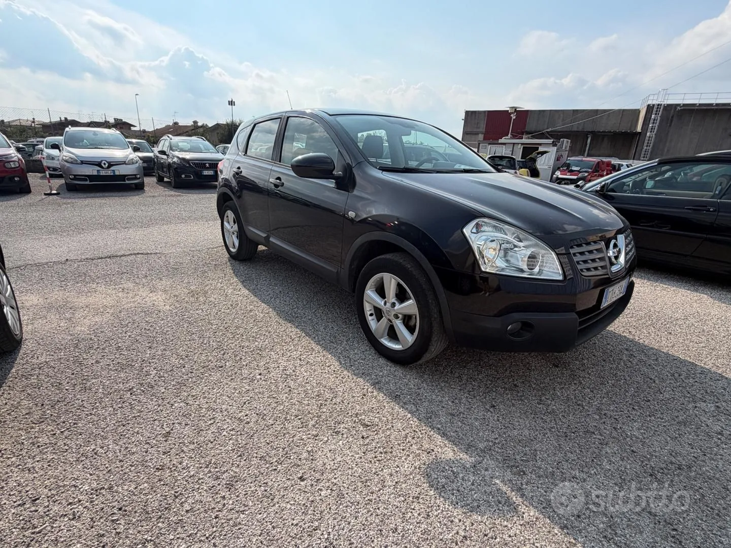 Nissan Qashqai 2009 photo 2