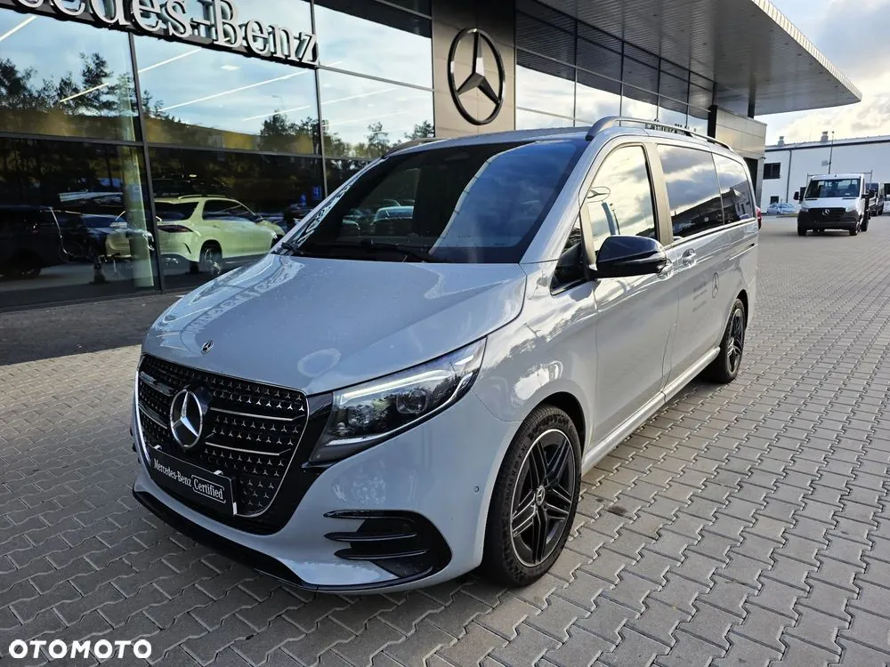 Mercedes-Benz V-Class