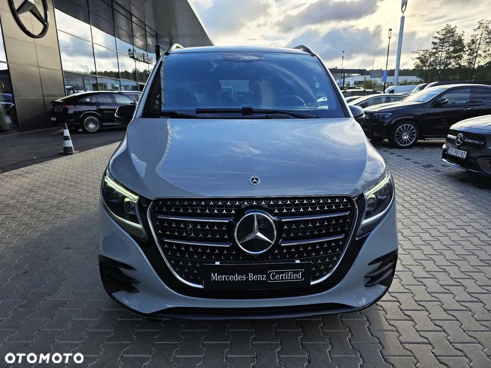 Mercedes-Benz V-Class 2026 photo 2