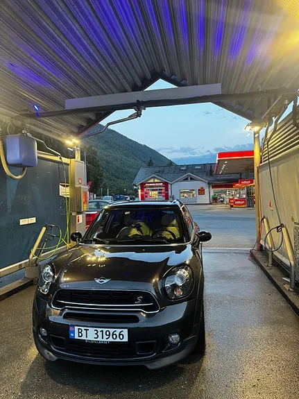 Mini Countryman Cooper S 2015 photo 2