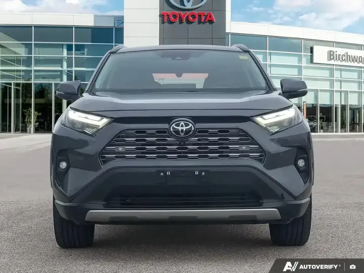 Toyota Rav4 2022 photo 3