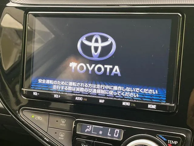 Toyota Aqua 2018 photo 3