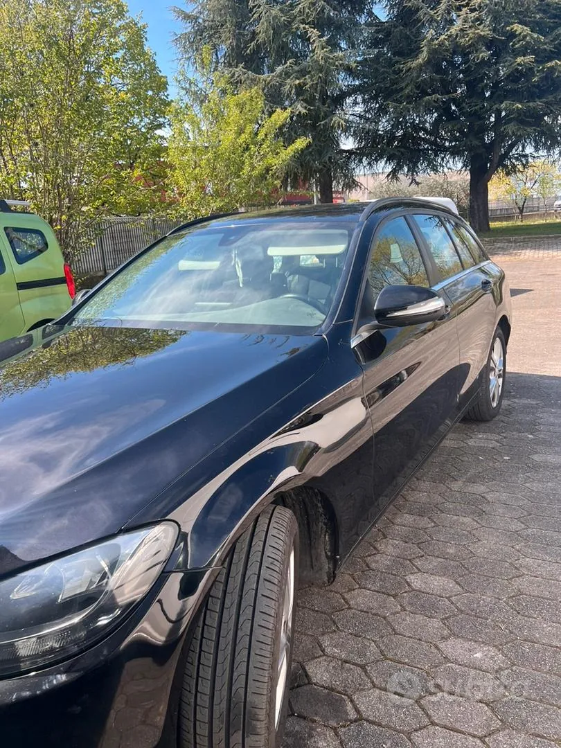 Mercedes-Benz C180 2015 photo 3