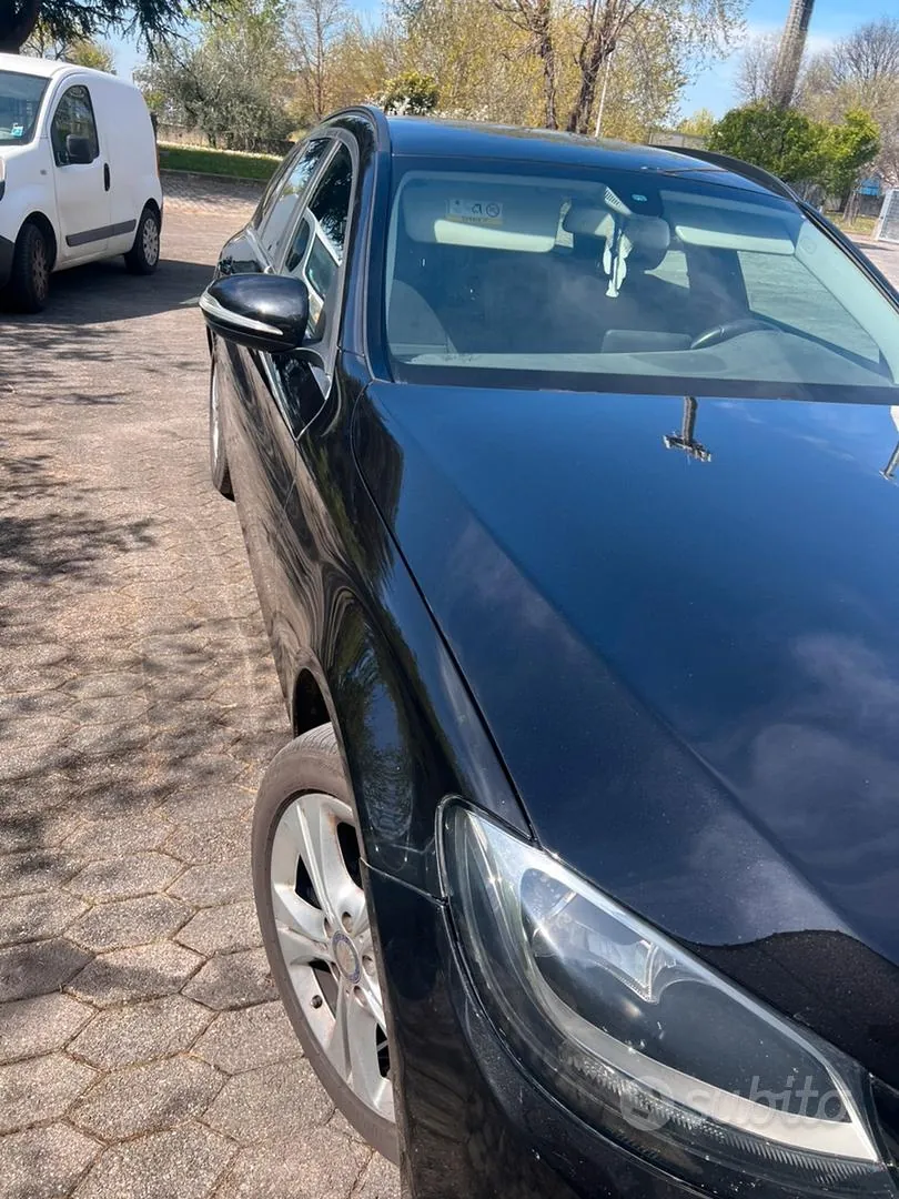 Mercedes-Benz C180 2015 photo 2