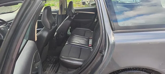 Volvo V70 2009 photo 5