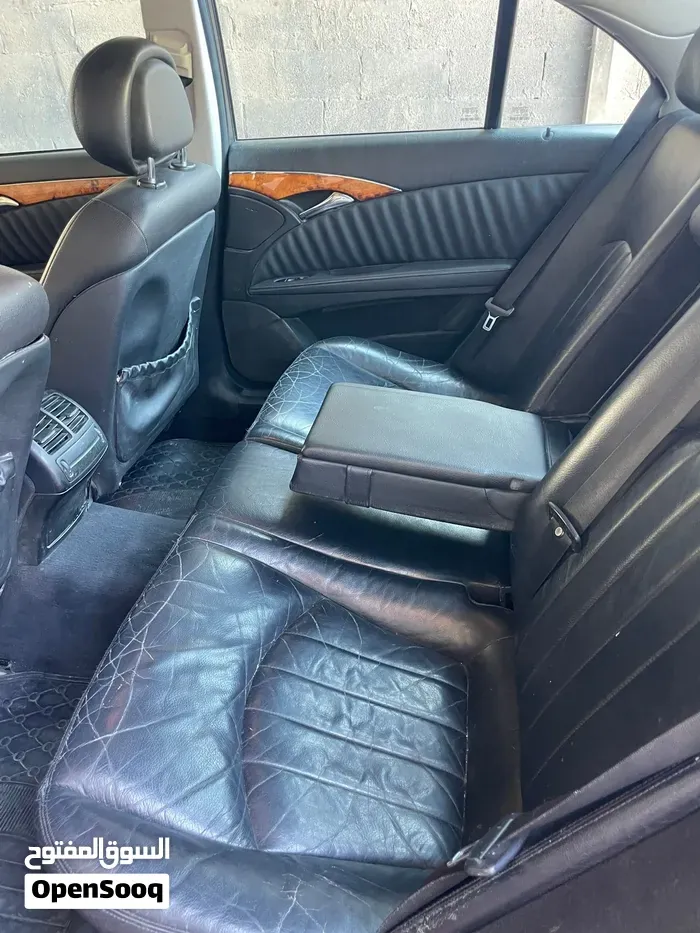 Mercedes-Benz E-Class 2007 photo 4
