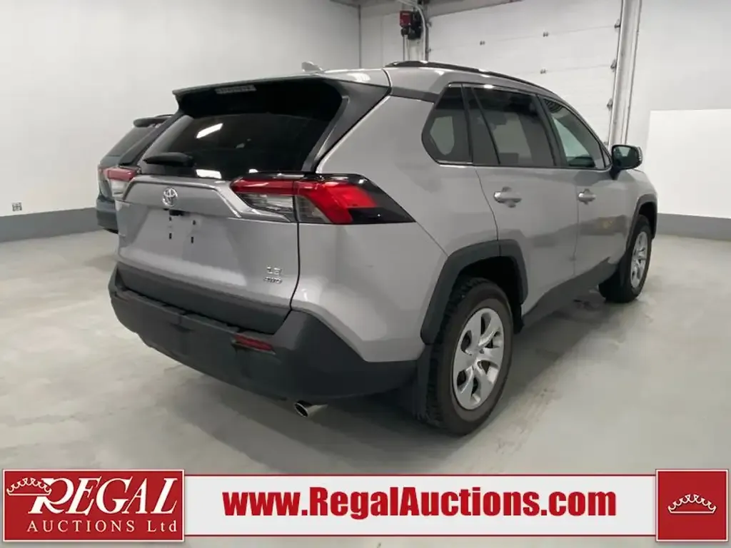 Toyota Rav4 2021 photo 3