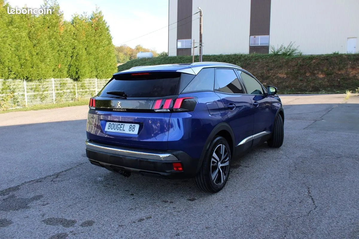 Peugeot 3008 2018 photo 2
