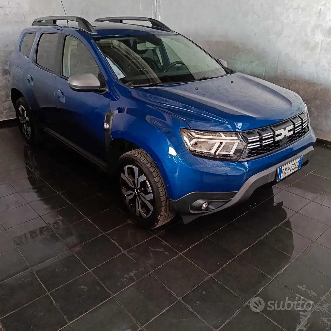Dacia Duster 2023 photo 4