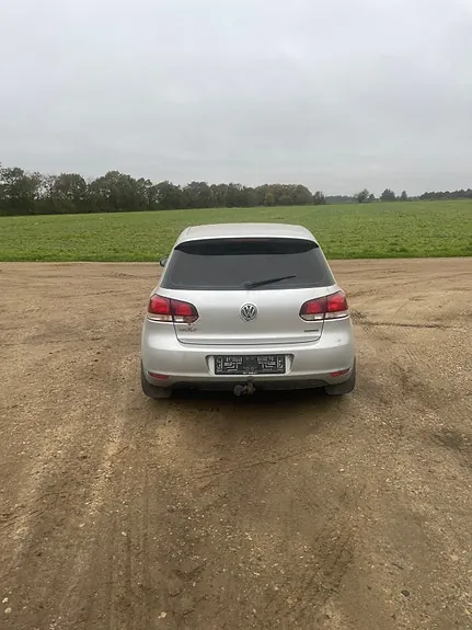 Volkswagen Golf 6 2011 photo 2