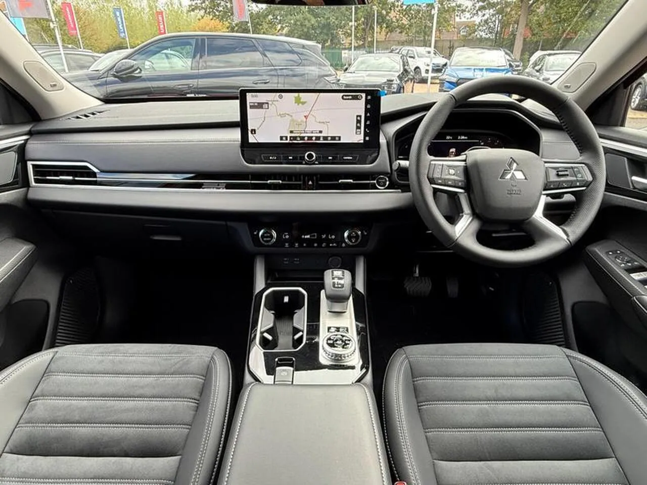 Mitsubishi Outlander 2026 photo 5