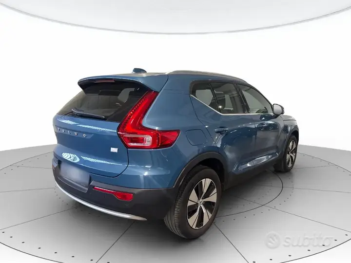 Volvo Xc40 2022 photo 3