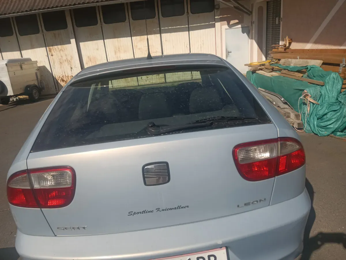 Seat Leon 2005 photo 2