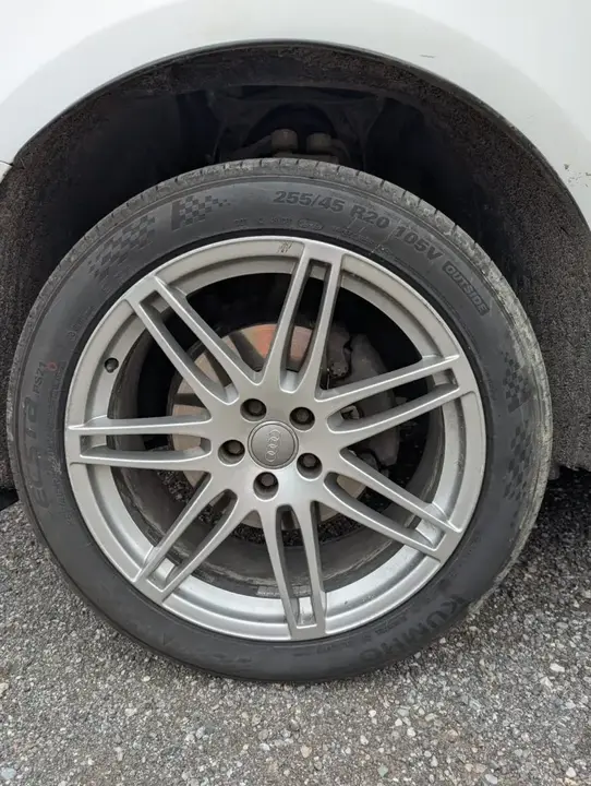 Audi Q5 2009 photo 2