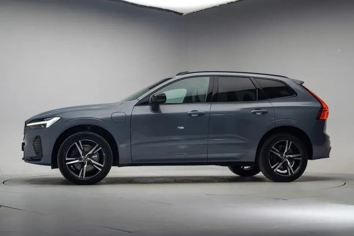 Volvo Xc60 2021 photo 2