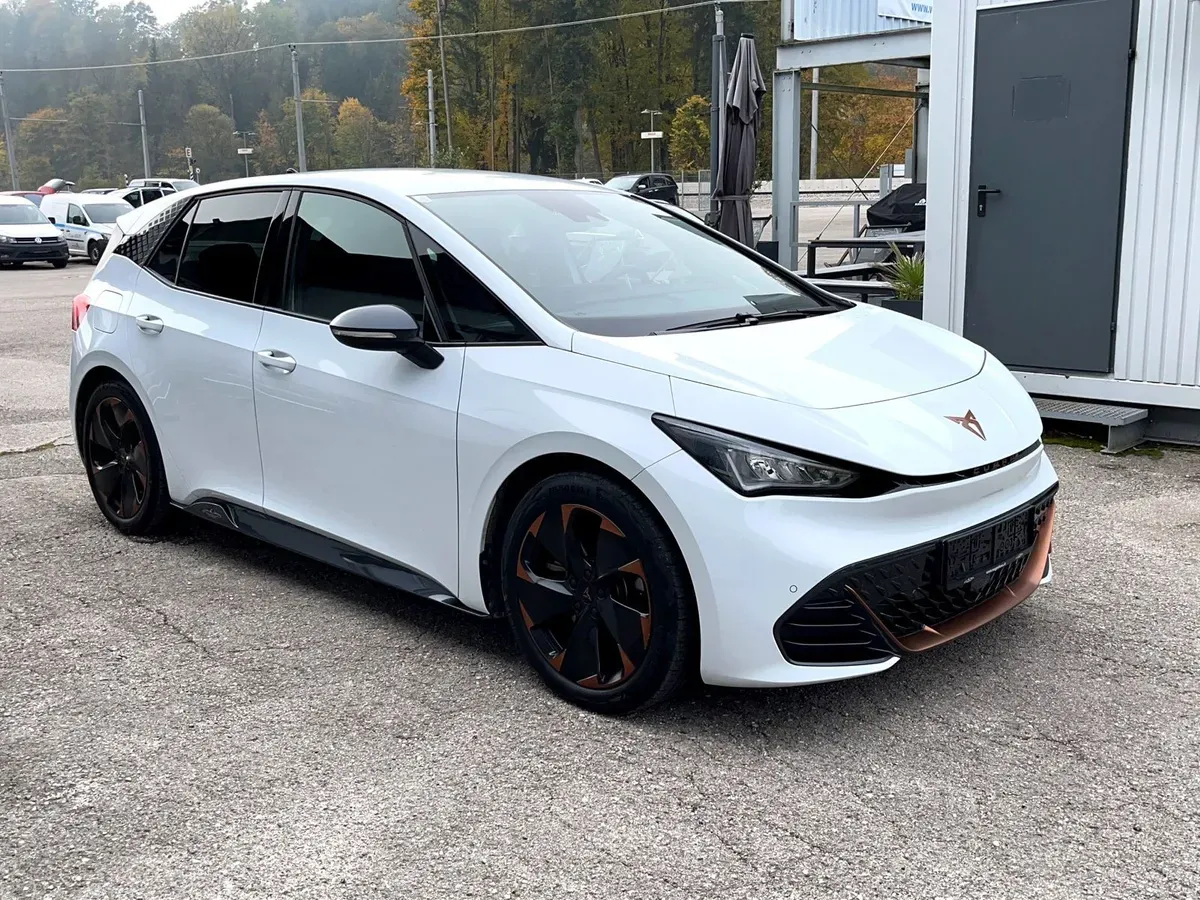 Cupra Born 2022 photo 2
