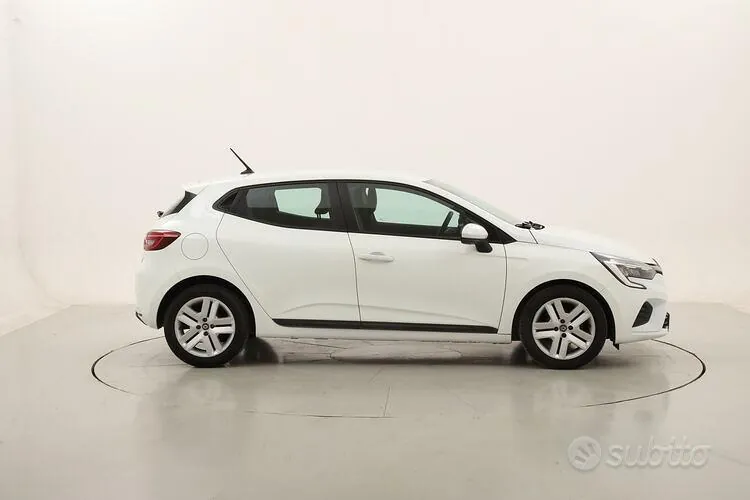 Renault Clio 2022 photo 3