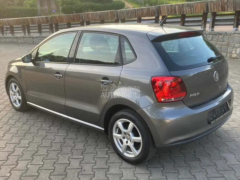 Volkswagen Polo 2011 photo 3