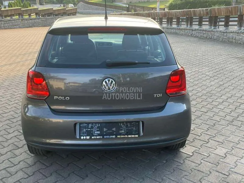 Volkswagen Polo 2011 photo 4