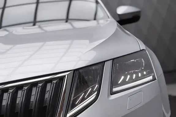 Skoda Octavia 2019 photo 5