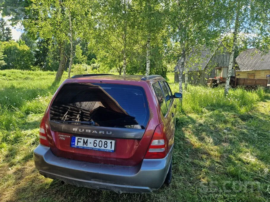 Subaru Forester 2005 photo 3