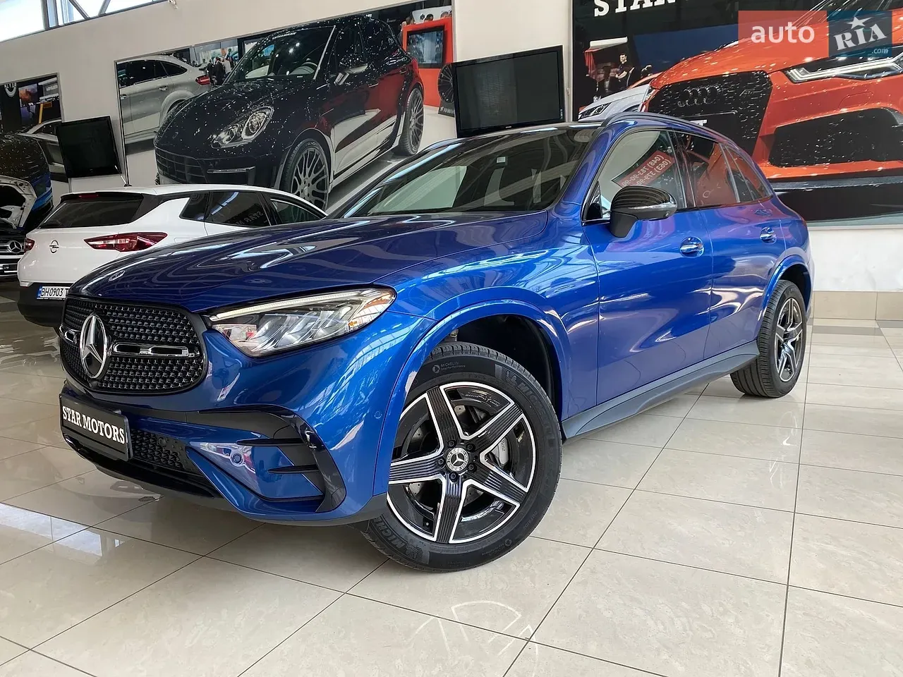 Mercedes-Benz Glc-Class 2023 photo 2
