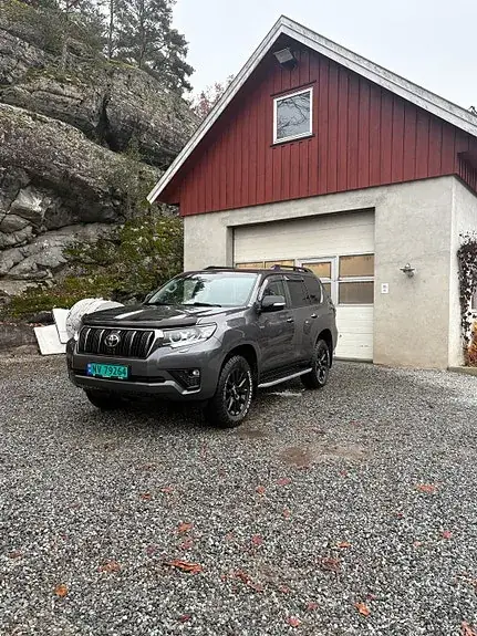 Toyota Land Cruiser 2022 photo 3