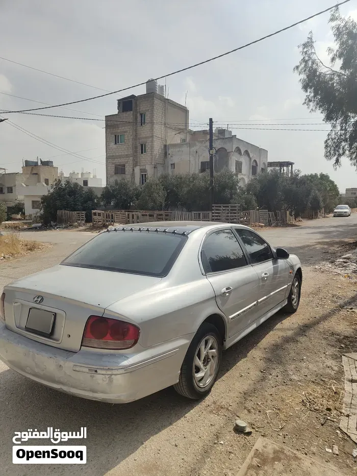 Hyundai Sonata 2004 photo 2