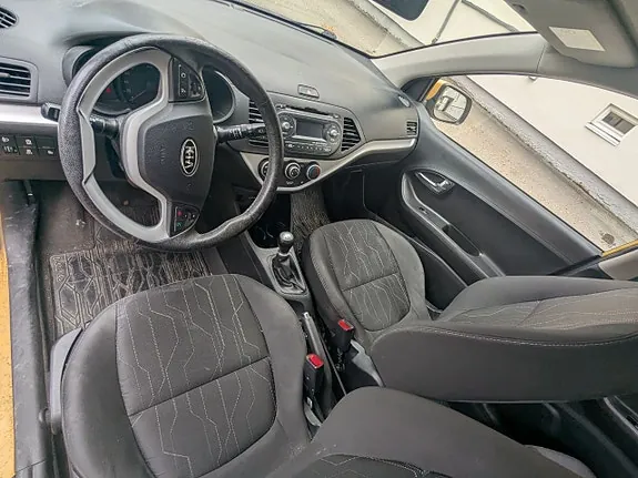 Kia Picanto 2012 photo 3